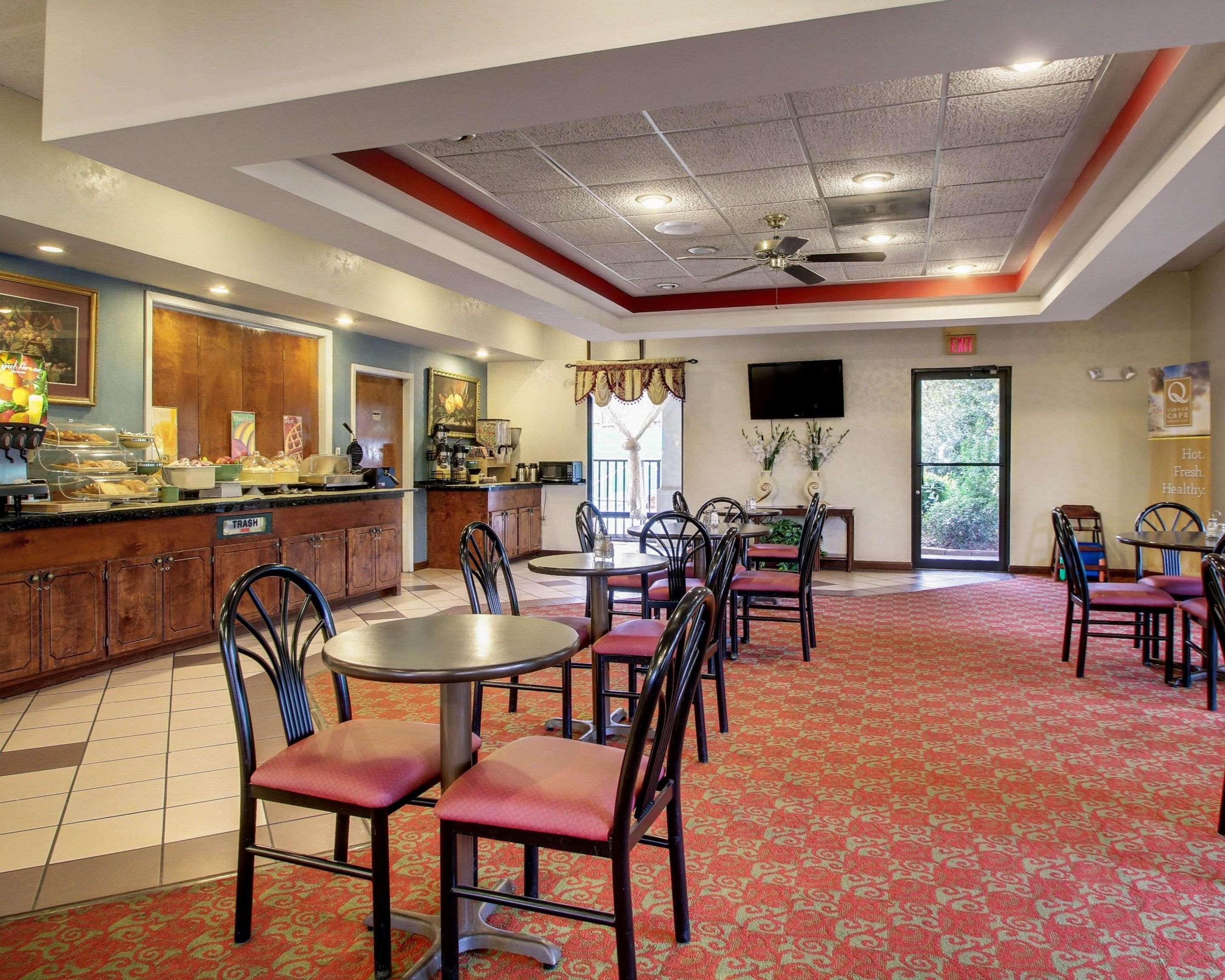 Quality Inn & Suites Clinton Exterior foto